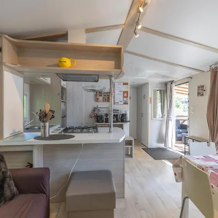 Campsite Mobil-home 5 Pers - *